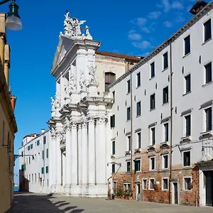Hostel Amdg, Venetië