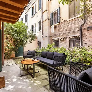 Apartment Ca' San Carlo By Wonderful Italy, Venedig