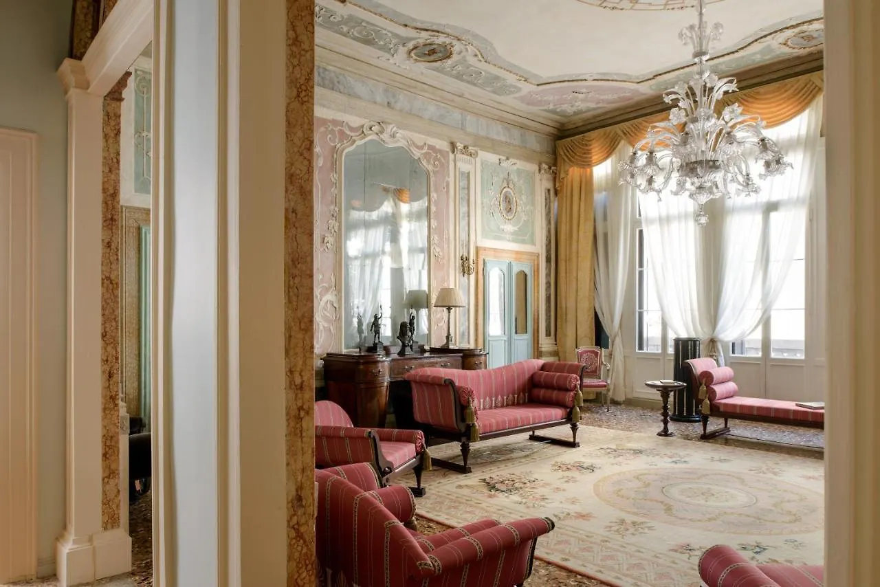 Imperiale Piano Nobile Apartment Venice