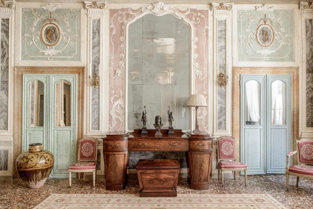 Imperiale Piano Nobile Apartment Venice