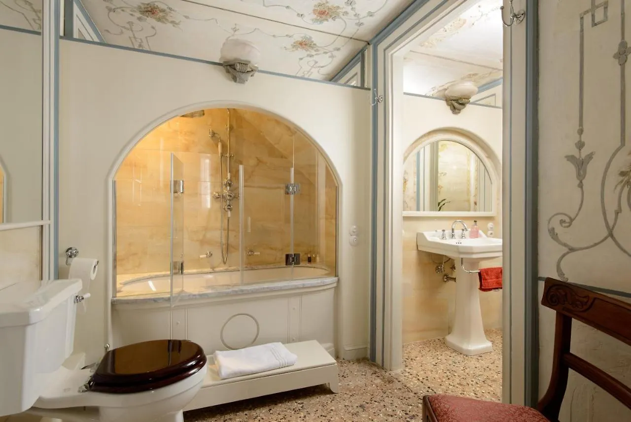 Imperiale Piano Nobile Apartment Venice